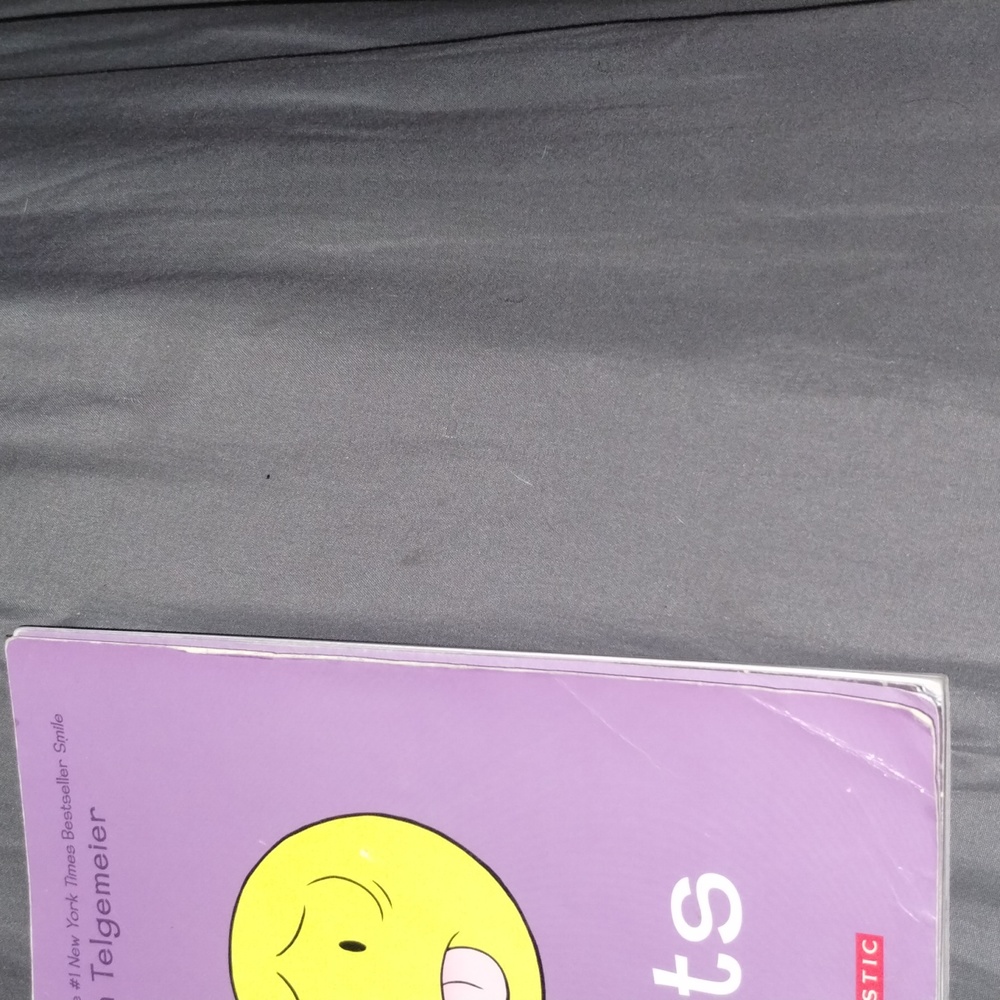Books - Picture 3 of 4